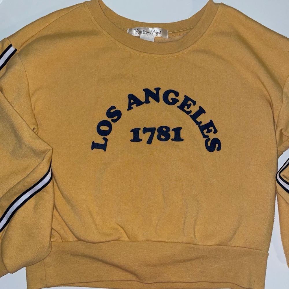 Cropped “Los Angeles” Sweatshirt